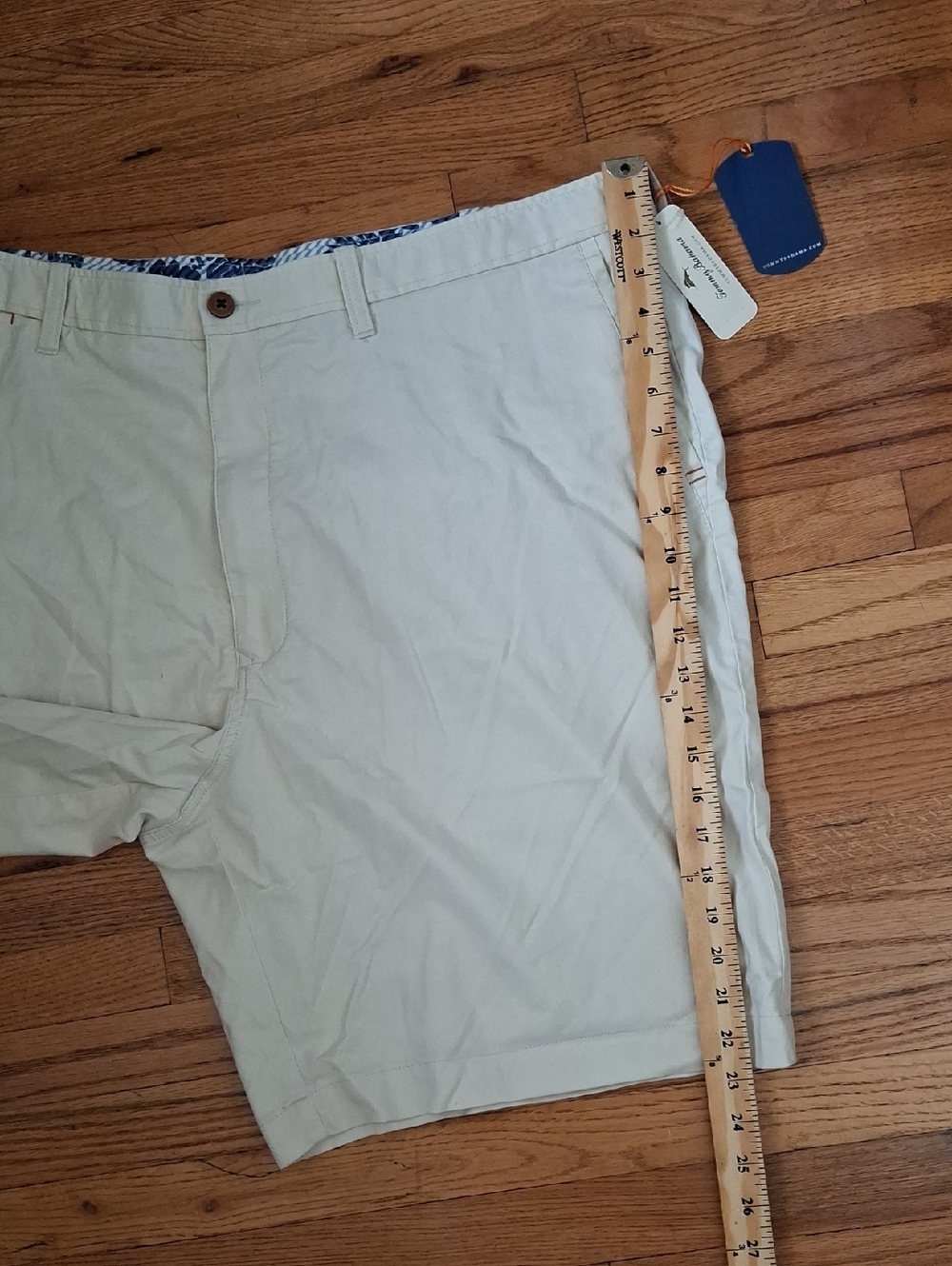 NWT Tommy Bahama Shorts - Picture 10 of 10